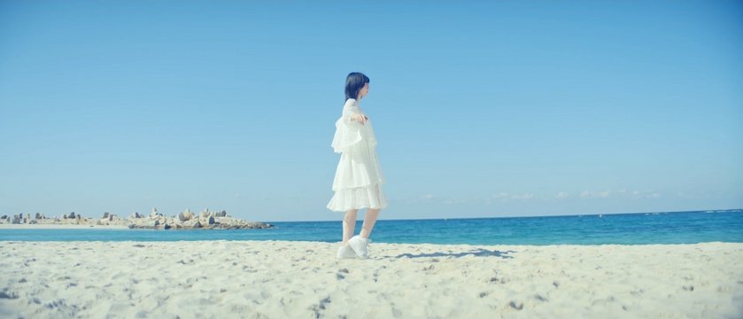 White sand beach and waves